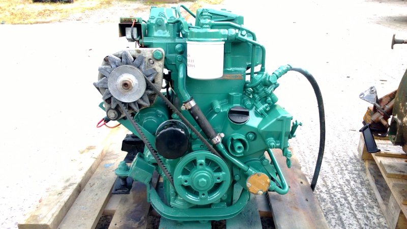 Volvo - Volvo Penta 2001 9hp Marine Diesel Engine Package