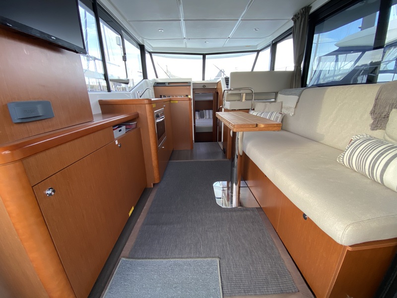 Beneteau - Swift Trawler 30