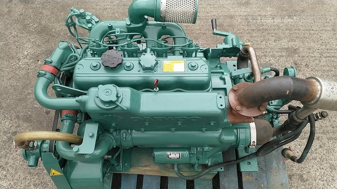 Doosan - Doosan L034 Marine Diesel Engine Breaking For Spares For Sale ...