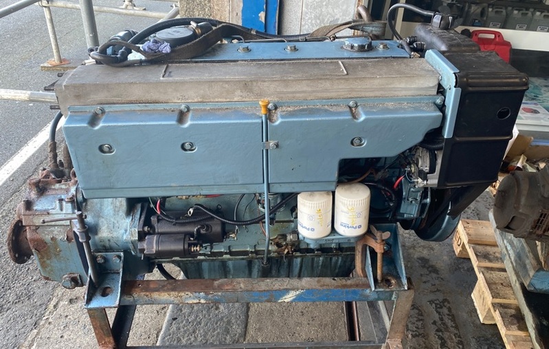 Perkins - Perkins M130C 130hp Marine Diesel Engine & Gearbox Package