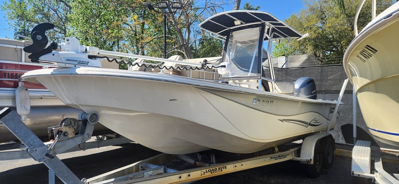 Carolina Skiff - 238 DLV