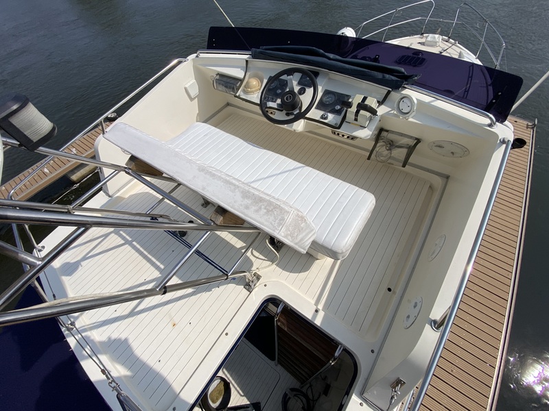 Princess - 33 MK11 Flybridge