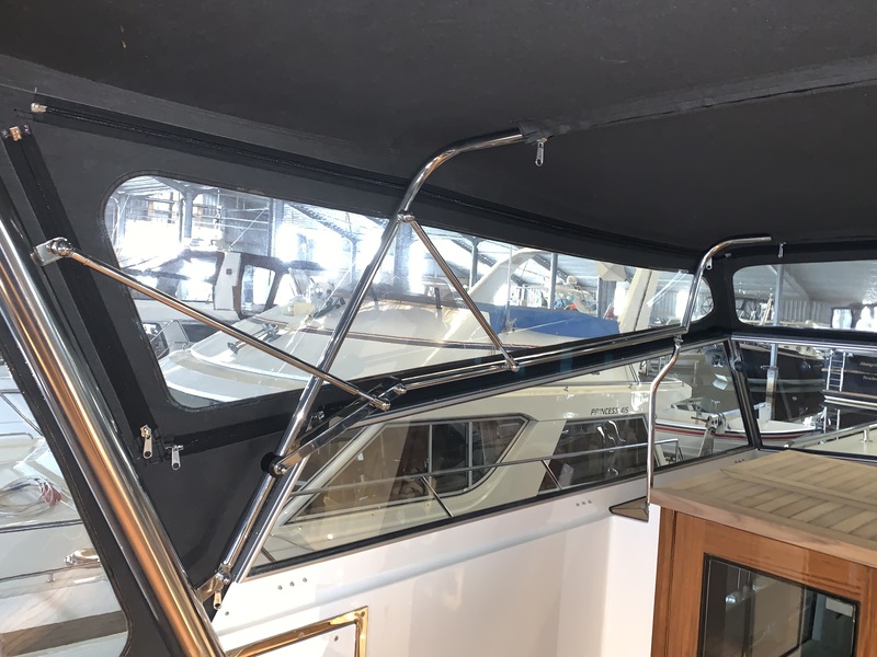 Smelne Yachts - Stevens 1600 Dutch Steel Trawler