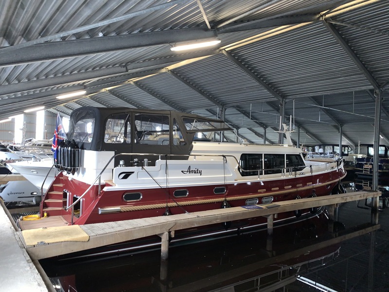 Smelne Yachts - Stevens 1600 Dutch Steel Trawler