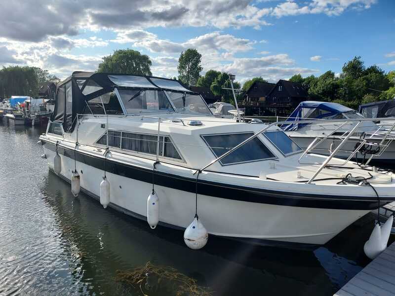 Fairline - Mirage 29 Aft Cabin