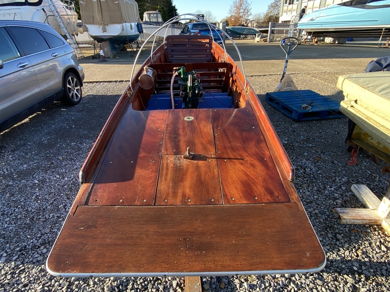 Custom Build - Classic Mahogany Punt