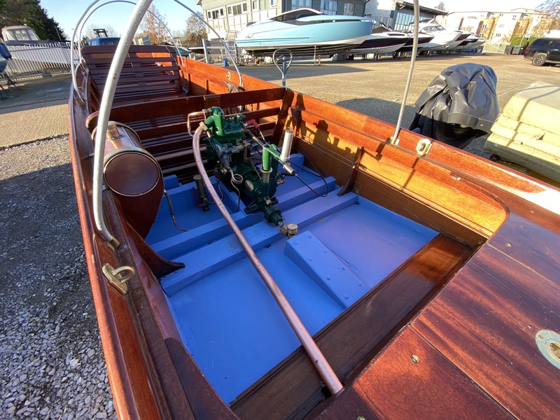 Custom Build - Classic Mahogany Punt